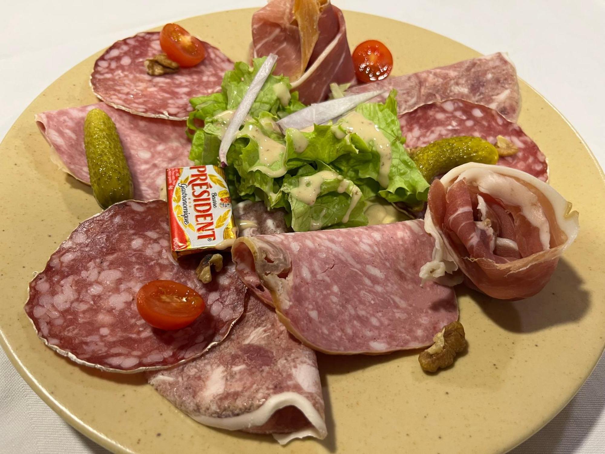 Saint-Paulien Logis Hotel Restaurant Des Voyageurs מראה חיצוני תמונה